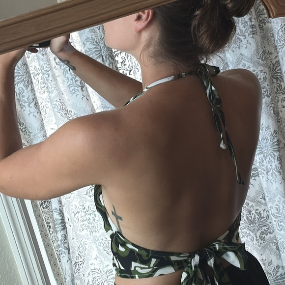 Stella Dallas Rainforest Night swirl cut out halter crop tops long tie back - Picture 7 of 7